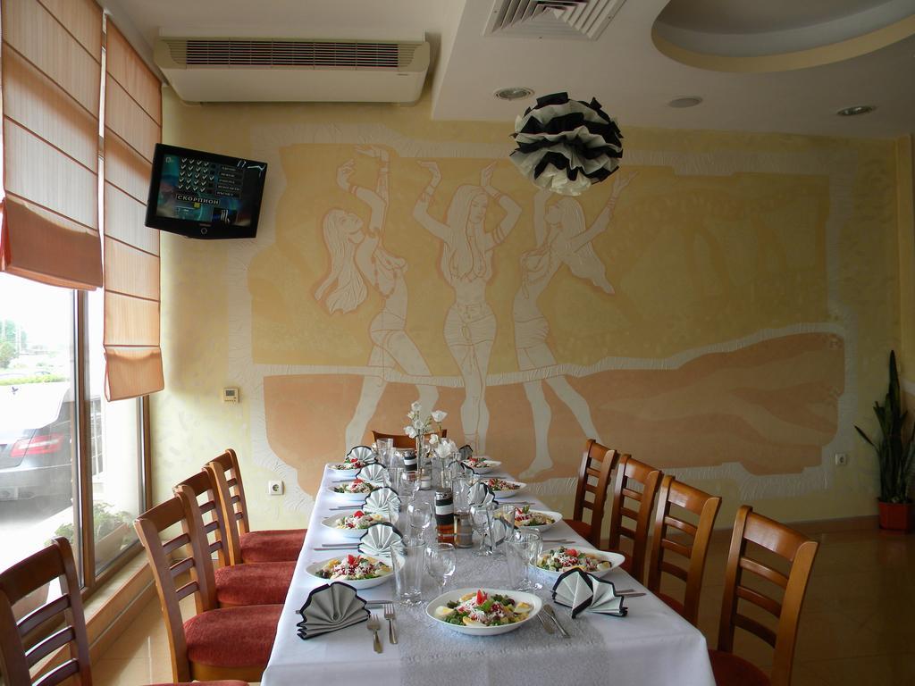Adamo Hotel Varna Luaran gambar