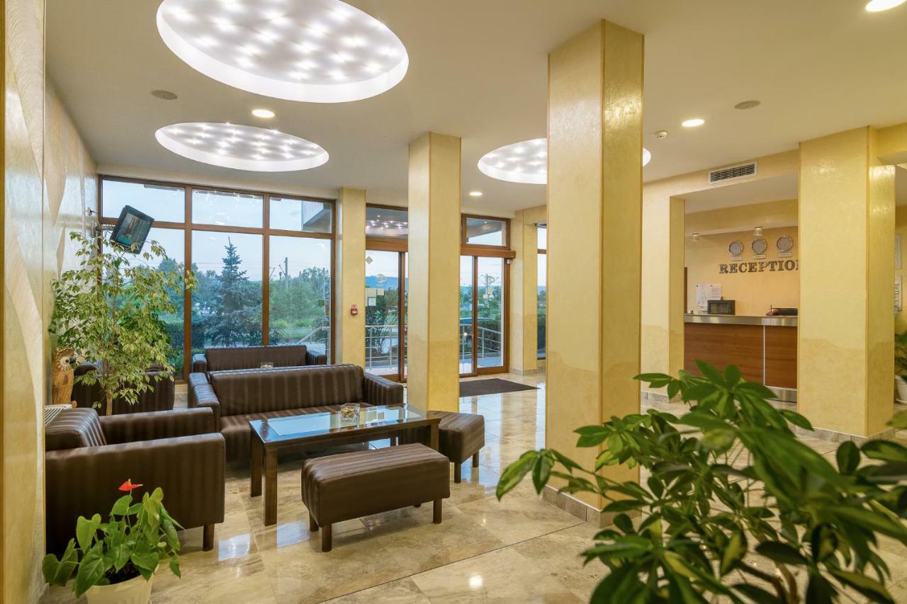 Adamo Hotel Varna Luaran gambar