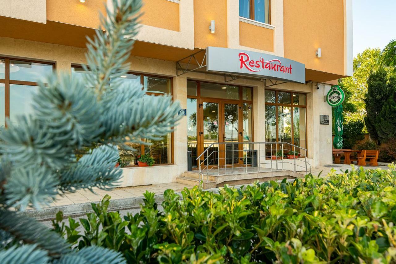 Adamo Hotel Varna Luaran gambar